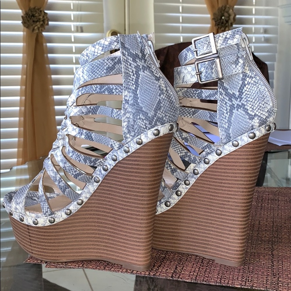 Just Fab Wedges - Picture 2 of 5